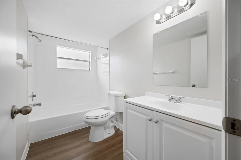 1767 S LEO LANE S #104 Clearwater, FL 33755