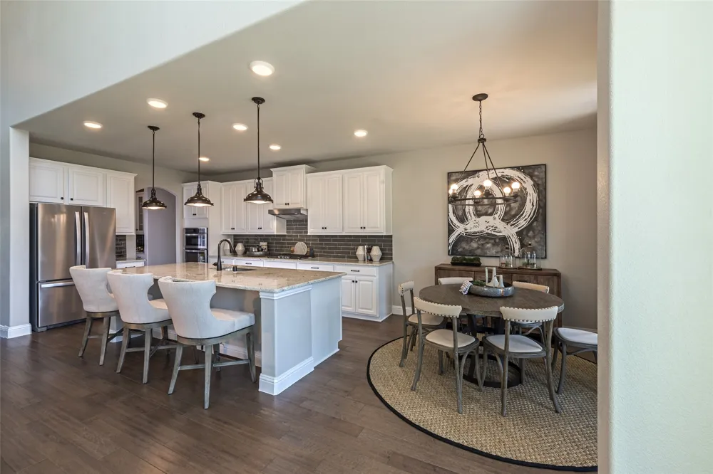 2712 Queenwood Street Celina, TX 75009