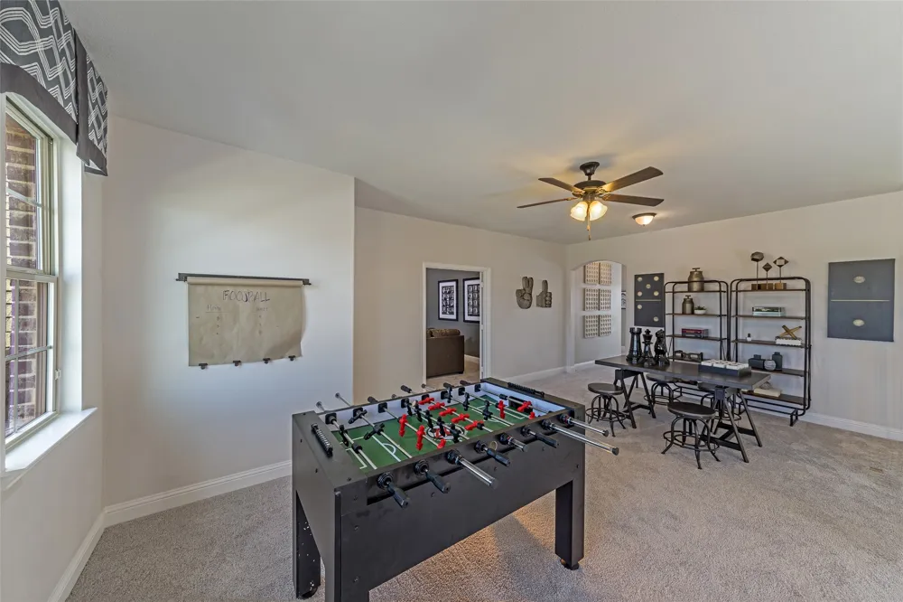 2712 Queenwood Street Celina, TX 75009
