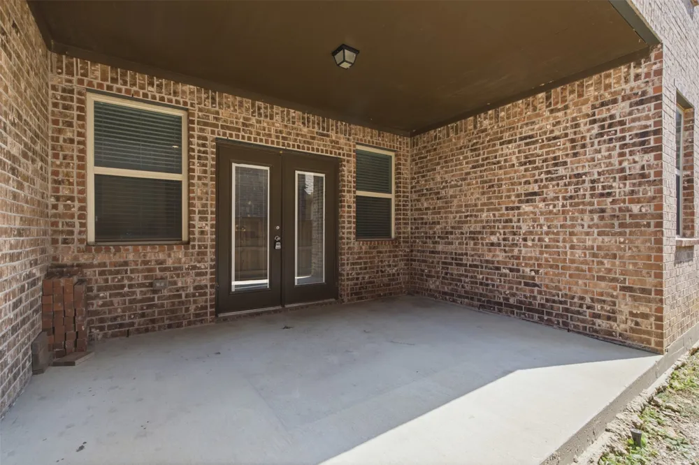 2416 Evening Stone Drive Little Elm, TX 76227