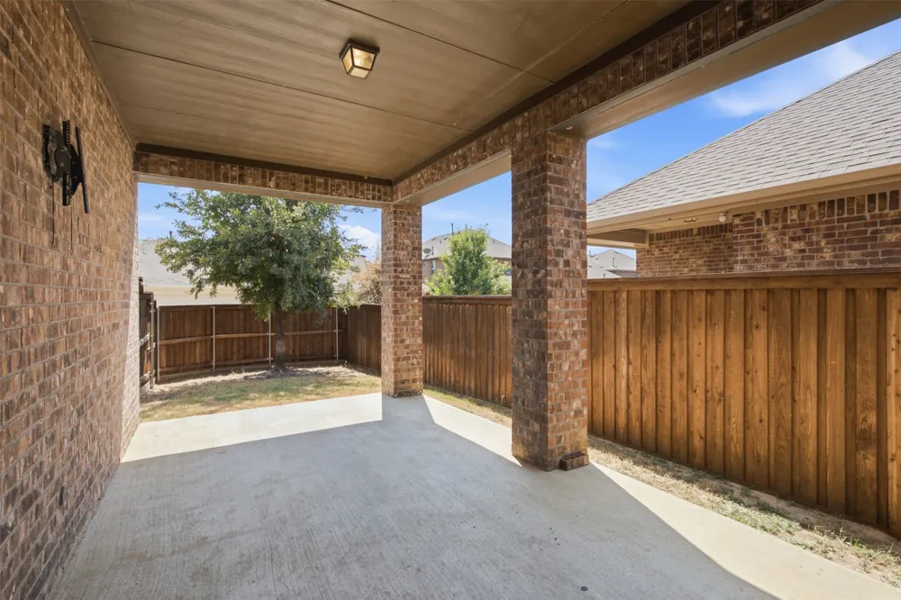 2416 Evening Stone Drive Little Elm, TX 76227