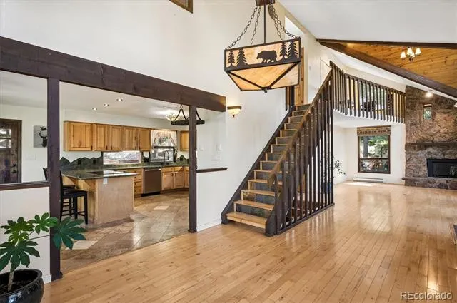 8281 Grizzly Way Evergreen, CO 80439