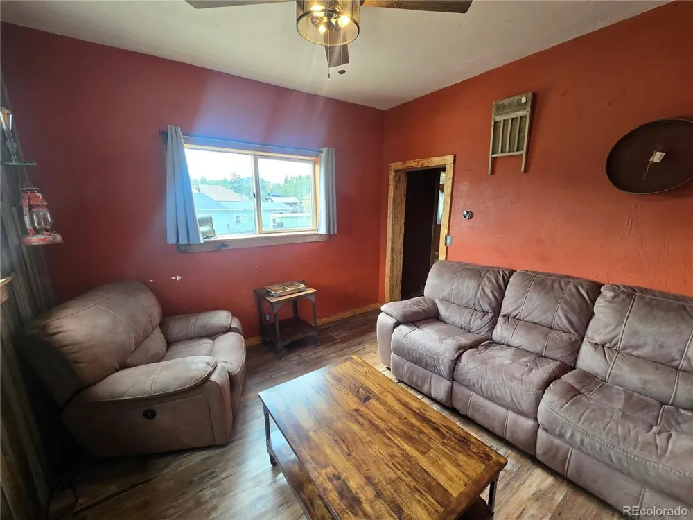 207 W Eaton Avenue Cripple Creek, CO 80813