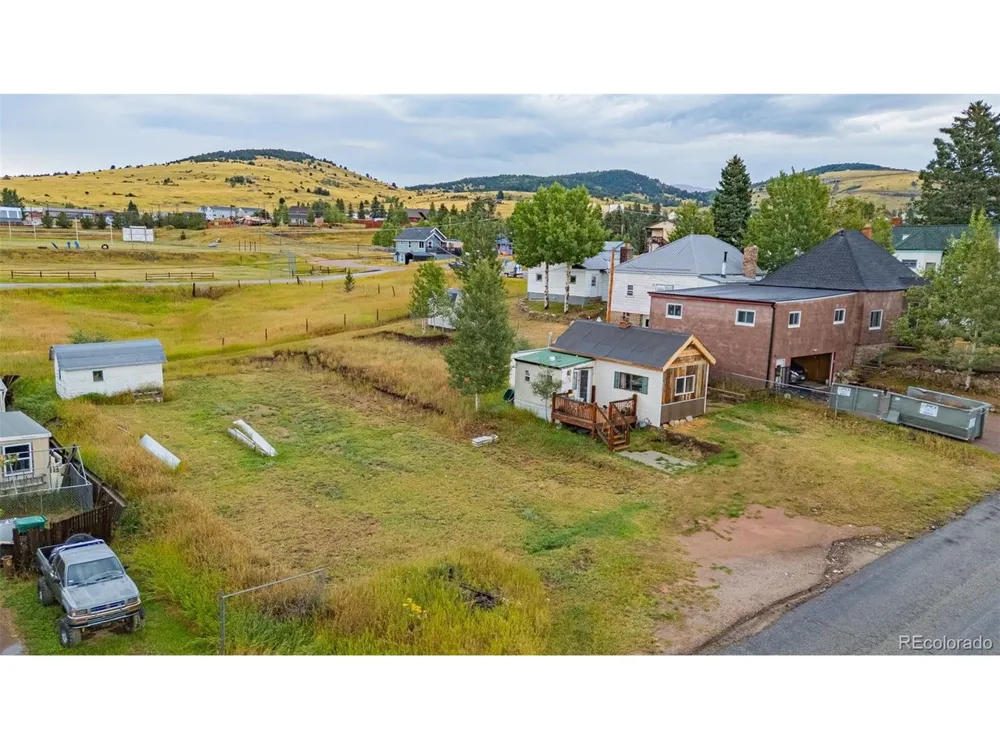207 W Eaton Avenue Cripple Creek, CO 80813