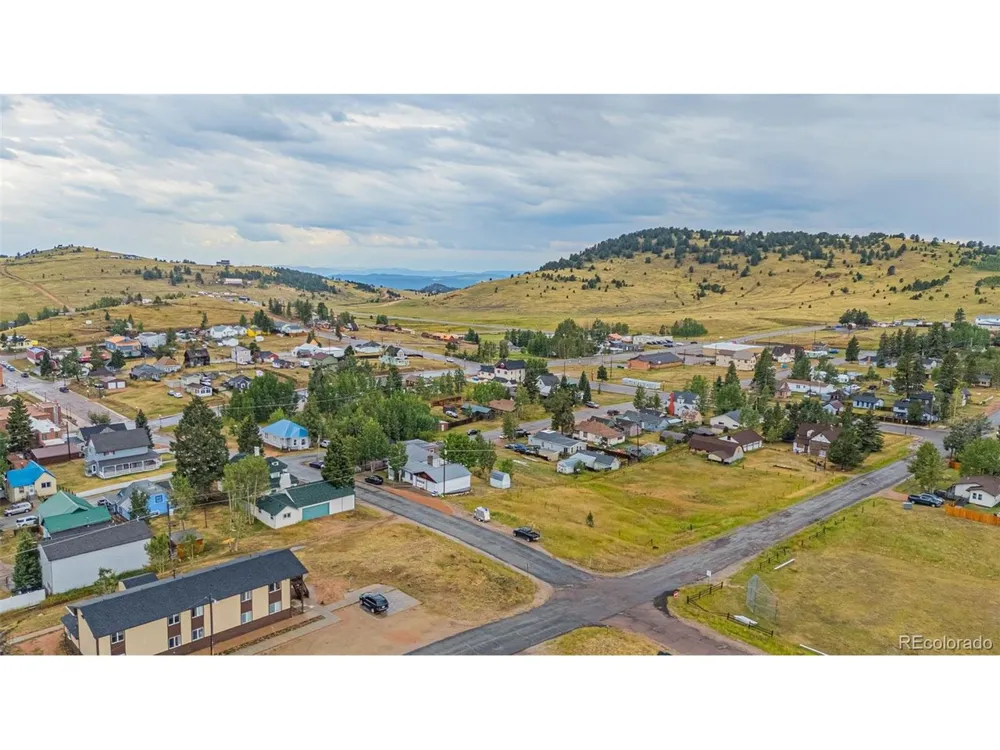 207 W Eaton Avenue Cripple Creek, CO 80813