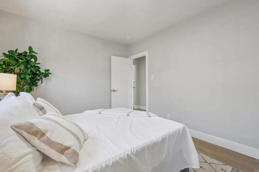 1042 69th Avenue Oakland, CA 94621