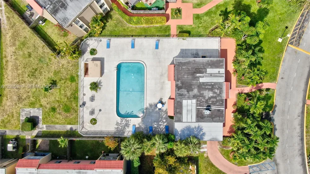 5102 NW 79th Ave #206 Doral, FL 33166