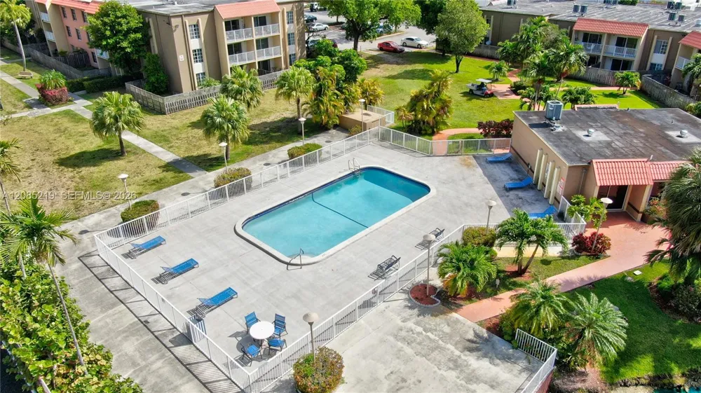5102 NW 79th Ave #206 Doral, FL 33166