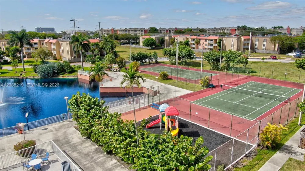 5102 NW 79th Ave #206 Doral, FL 33166