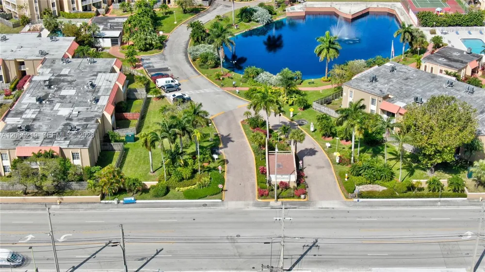 5102 NW 79th Ave #206 Doral, FL 33166