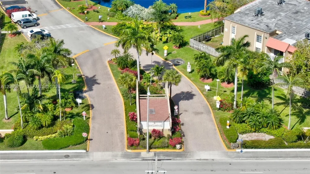 5102 NW 79th Ave #206 Doral, FL 33166