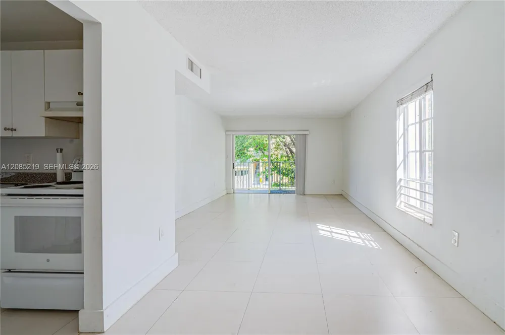 5102 NW 79th Ave #206 Doral, FL 33166
