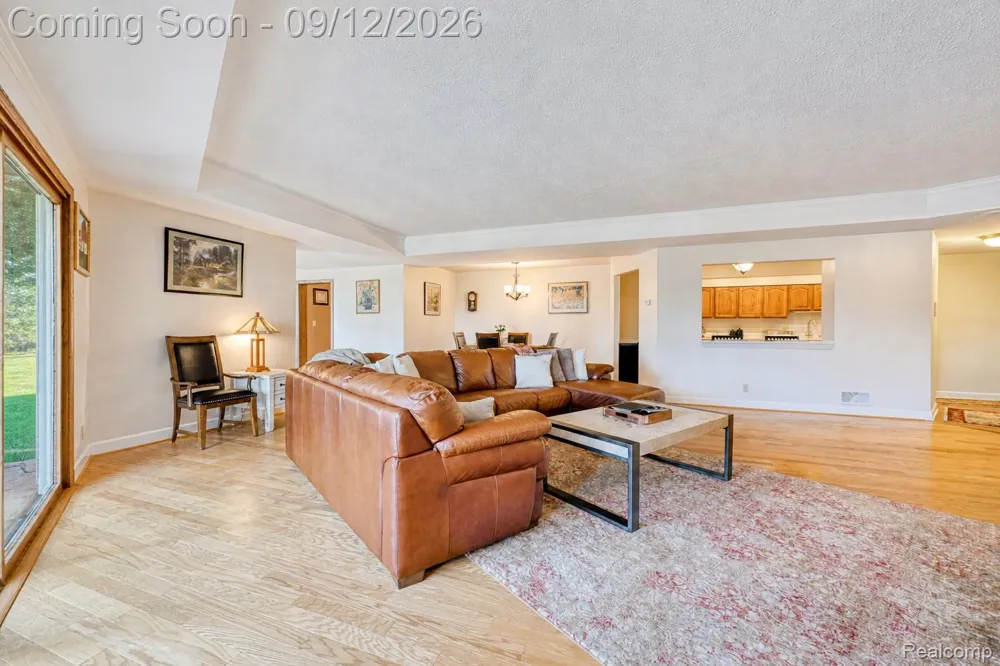 43050 12 Oaks Crescent Drive #4055 Novi City, MI 48377
