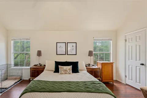 1503 Warren Cove