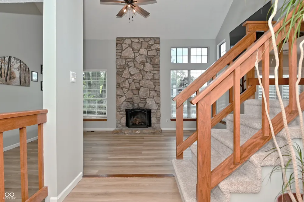 4758 Stansbury Lane Indianapolis, IN 46254