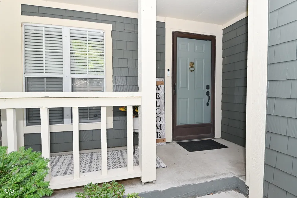 4758 Stansbury Lane Indianapolis, IN 46254