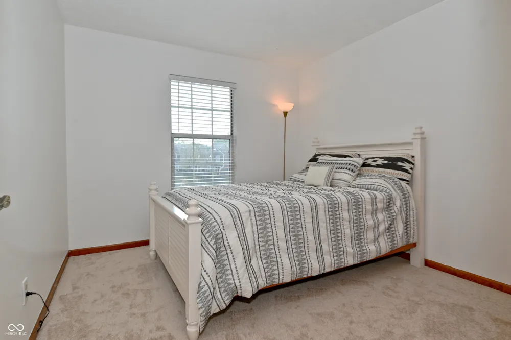 4758 Stansbury Lane Indianapolis, IN 46254