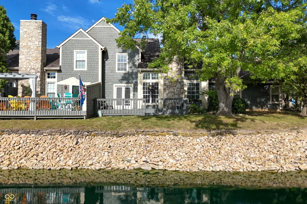 4758 Stansbury Lane Indianapolis, IN 46254