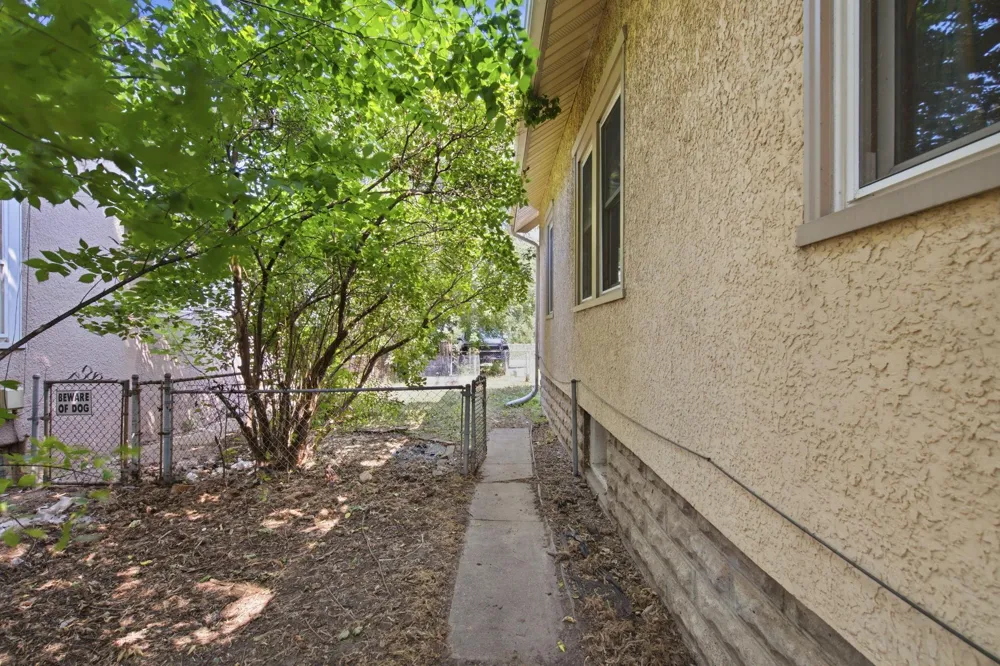 1017 Maryland Avenue E Saint Paul, MN 55106