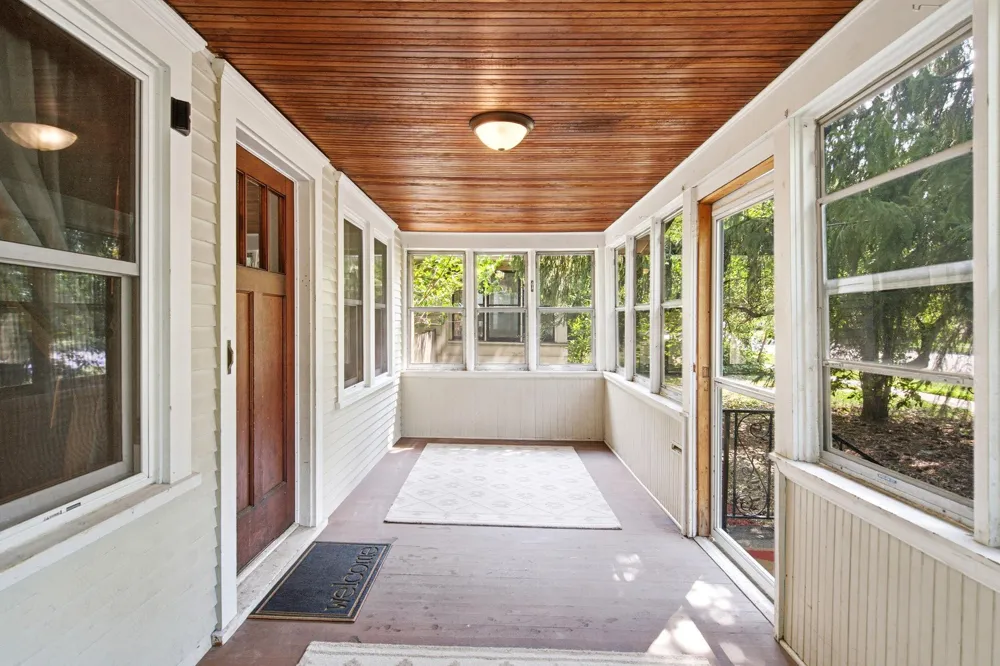 1017 Maryland Avenue E Saint Paul, MN 55106
