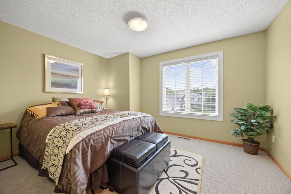 2021 Royale Drive Eagan, MN 55122