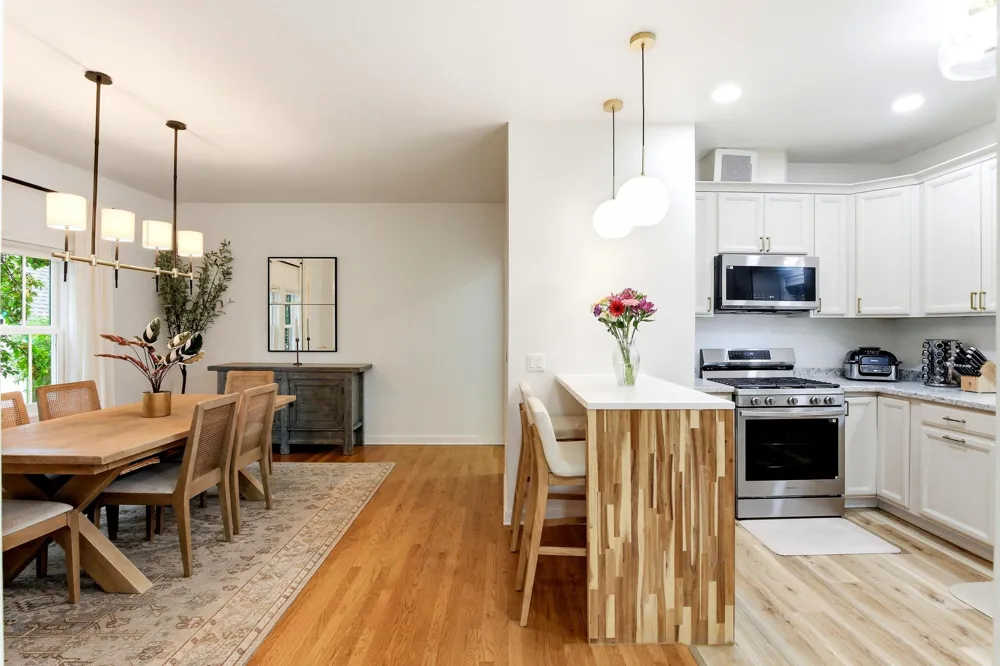 2630 Portland Avenue Minneapolis, MN 55407