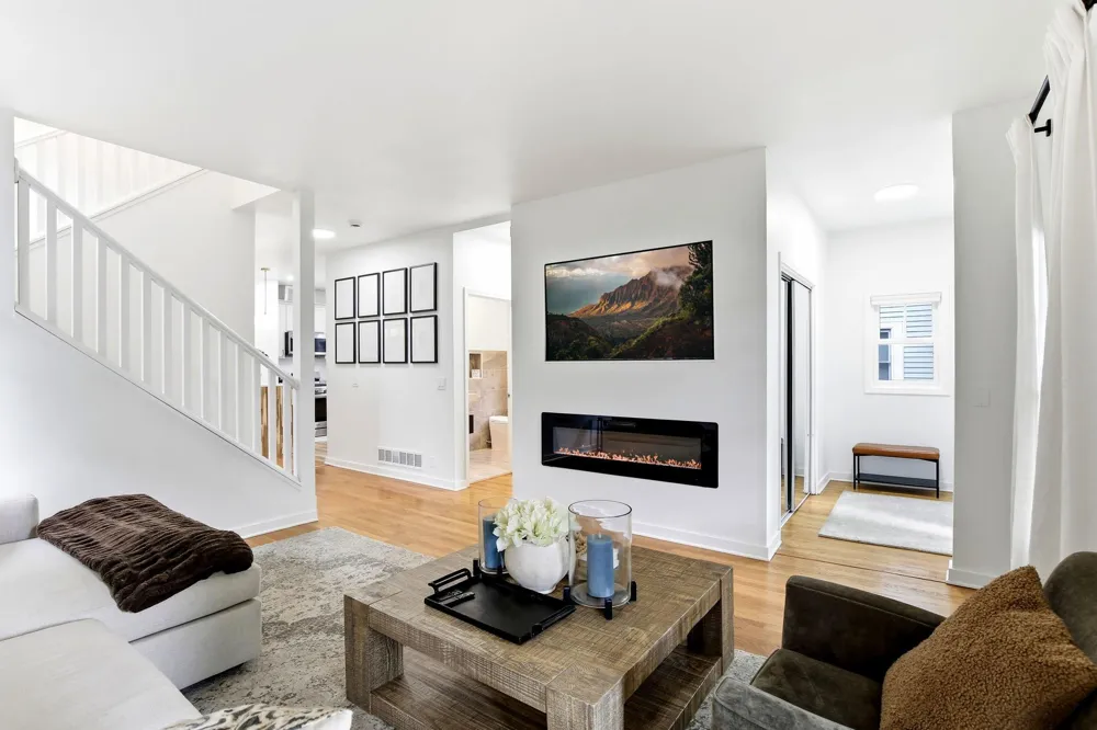 2630 Portland Avenue Minneapolis, MN 55407