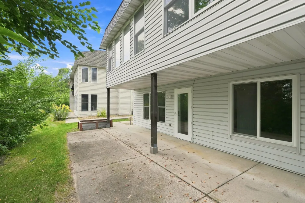 5523 Auto Club Road Bloomington, MN 55437