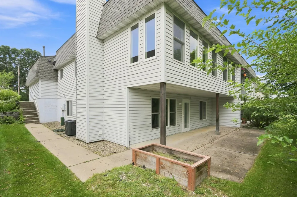 5523 Auto Club Road Bloomington, MN 55437