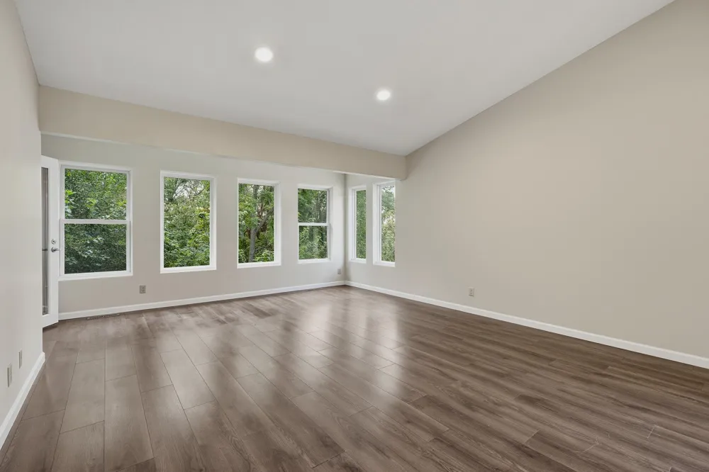 5523 Auto Club Road Bloomington, MN 55437