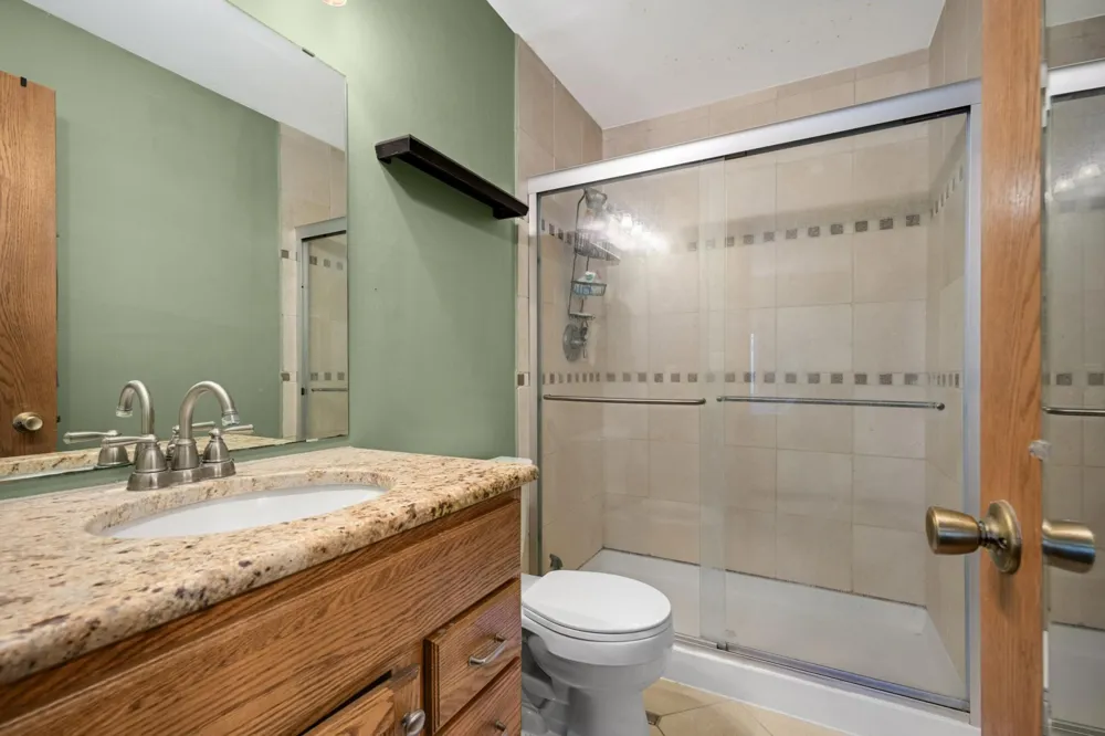 4089 Pennsylvania Avenue Eagan, MN 55123