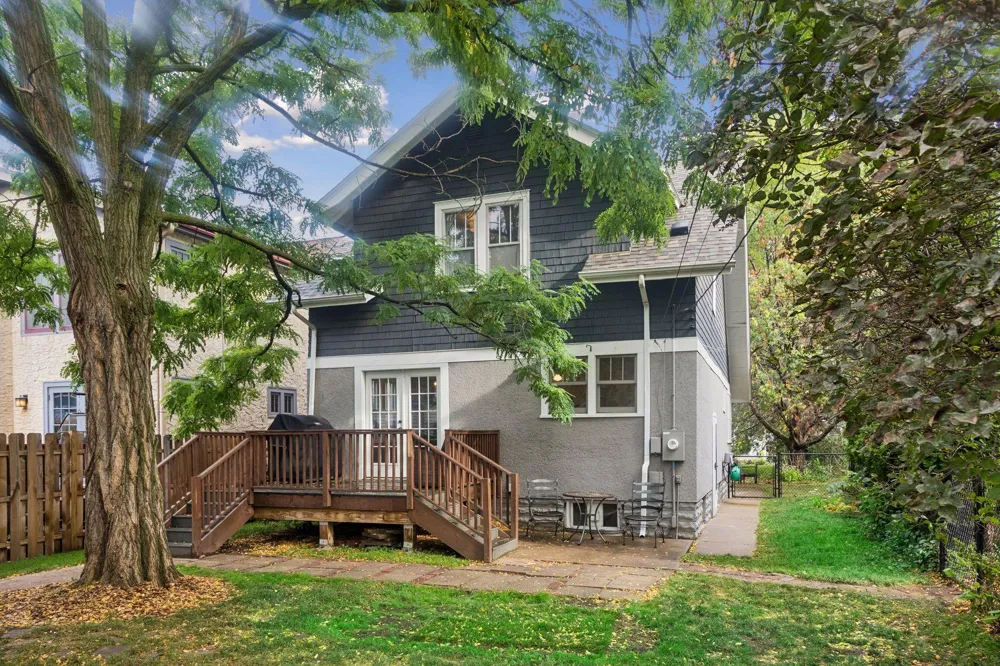 1962 Juliet Avenue Saint Paul, MN 55105