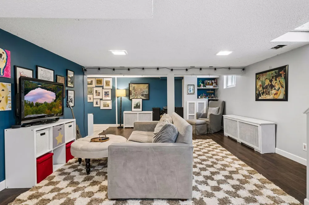 1962 Juliet Avenue Saint Paul, MN 55105