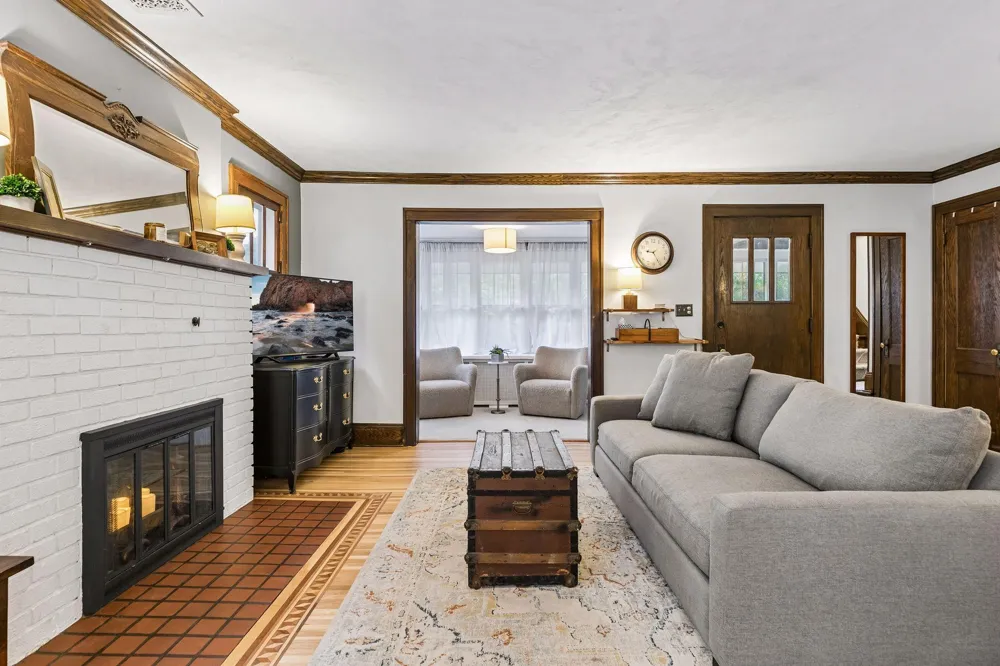 1962 Juliet Avenue Saint Paul, MN 55105