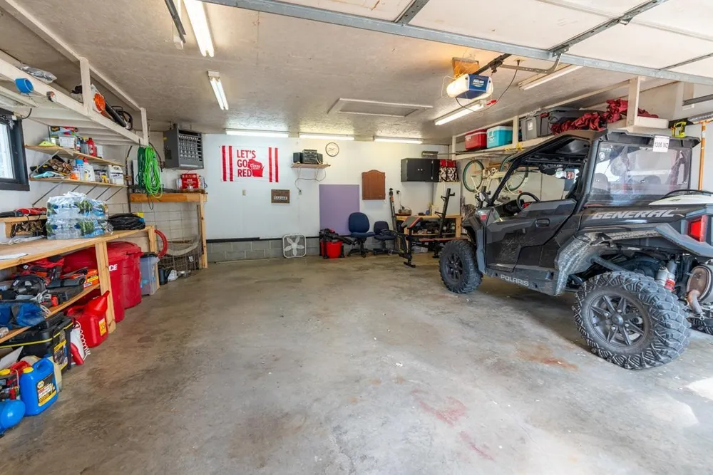 548 W Hudson Street Mondovi, WI 54755