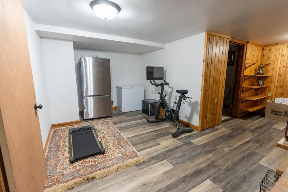 548 W Hudson Street Mondovi, WI 54755