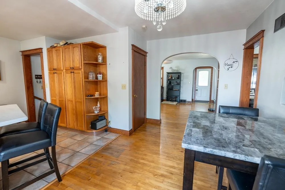548 W Hudson Street Mondovi, WI 54755