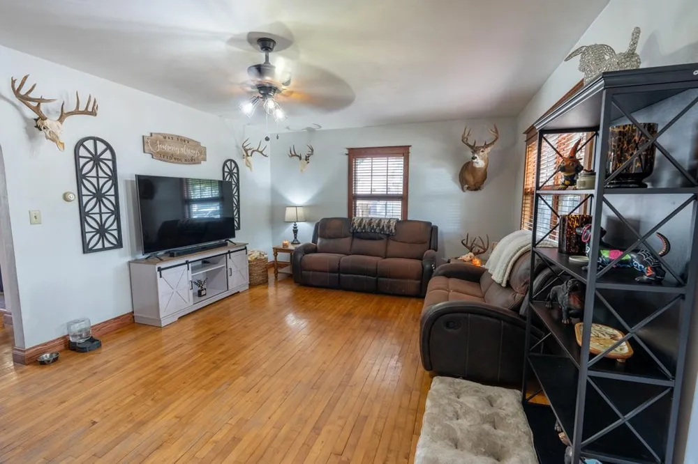 548 W Hudson Street Mondovi, WI 54755