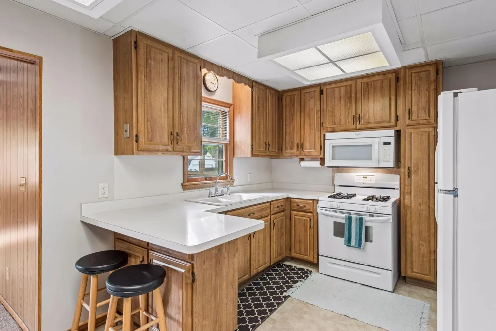 3637 Orchard Avenue Robbinsdale, MN 55422