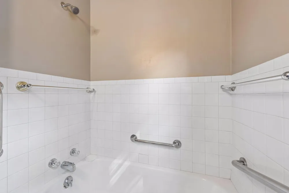 3637 Orchard Avenue Robbinsdale, MN 55422