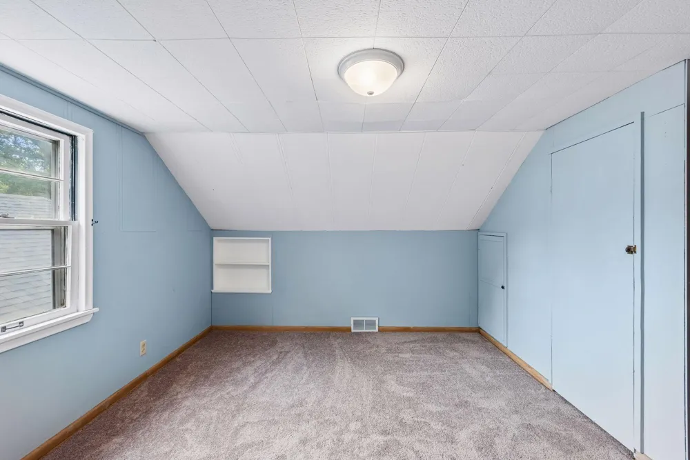 3637 Orchard Avenue Robbinsdale, MN 55422