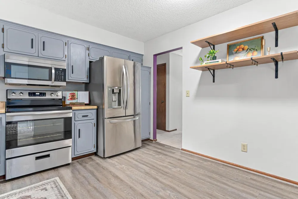 2400 E 125th Street Burnsville, MN 55337
