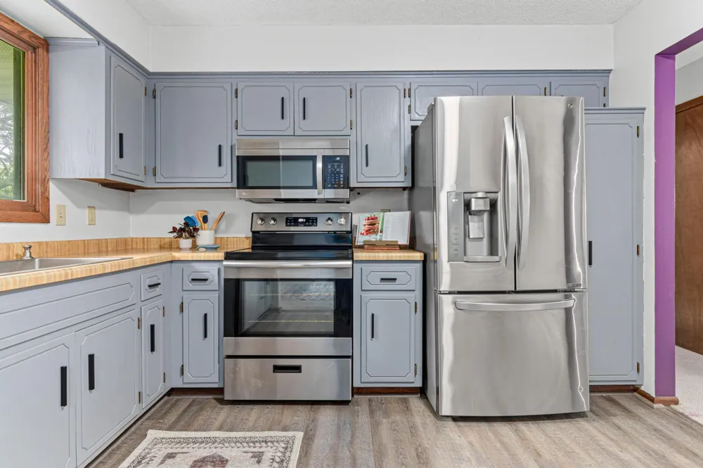 2400 E 125th Street Burnsville, MN 55337