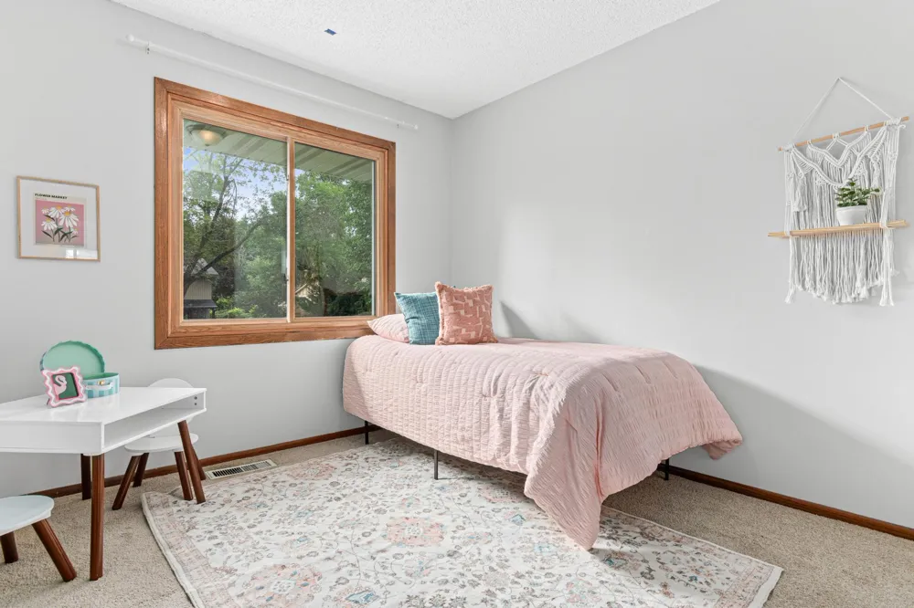 2400 E 125th Street Burnsville, MN 55337