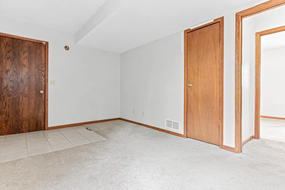 2400 E 125th Street Burnsville, MN 55337