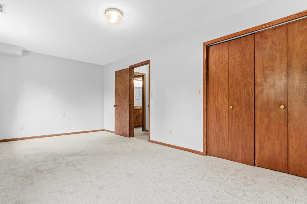 2400 E 125th Street Burnsville, MN 55337