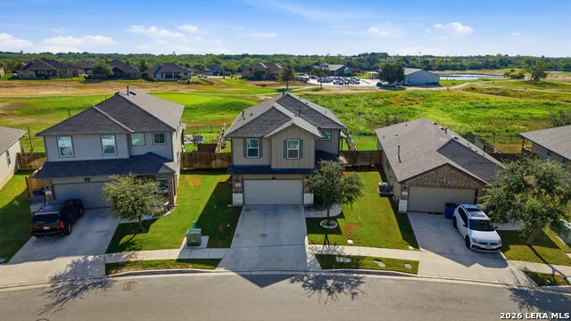249 Middle Green Loop Floresville, TX 78114