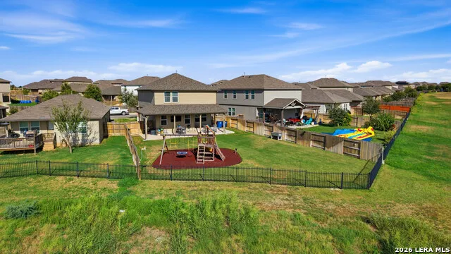 249 Middle Green Loop Floresville, TX 78114