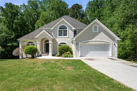 5723 Garden Walk