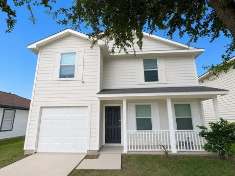 21207 Grand Linden Court